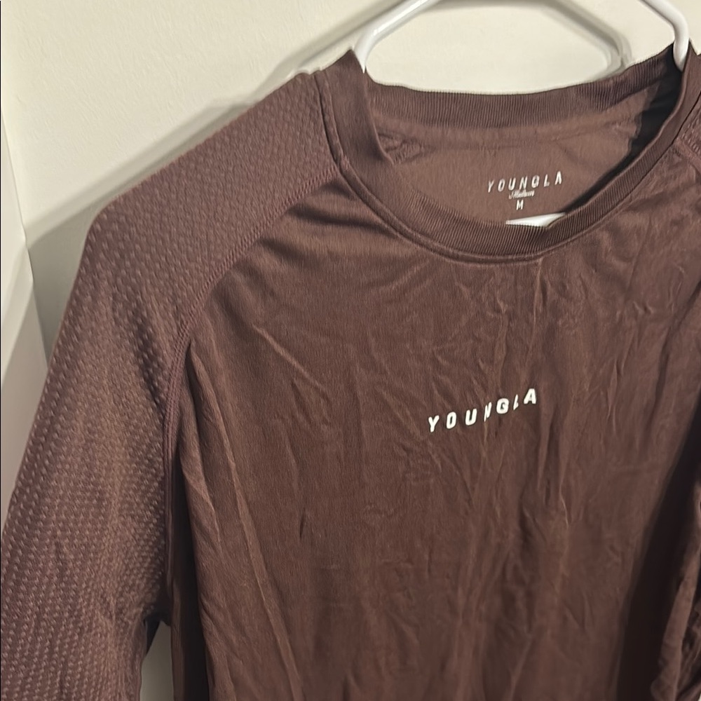 YoungLA Tee - Picture 3 of 7